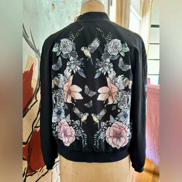 Oasis Prince’s Trust Floral Bomber Jacket - Picture 2 of 7